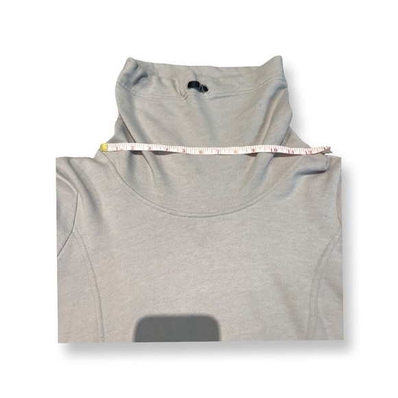 LOLE Light Grey Sweater With Faux Leather Pocket Detail Size Large. - Picture 10 of 12